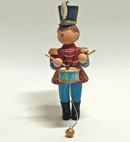 2010 Toy Soldier -#5 Yuletide Treasures